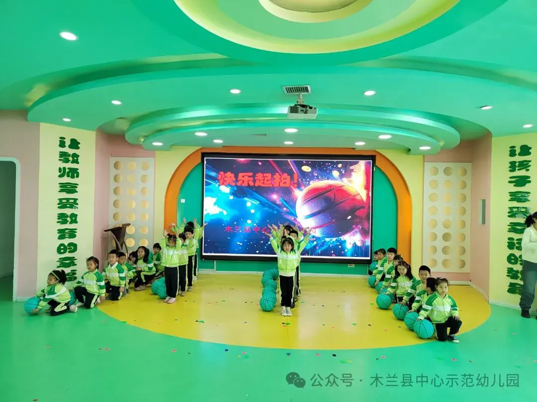 大学生篮球社团如何引入智能情感技术_0